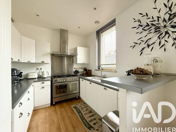 Maison à vendre 5 pièces 77 m² Monceaux