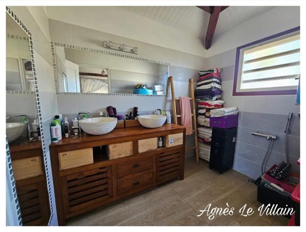 Maison individuelle avec piscine