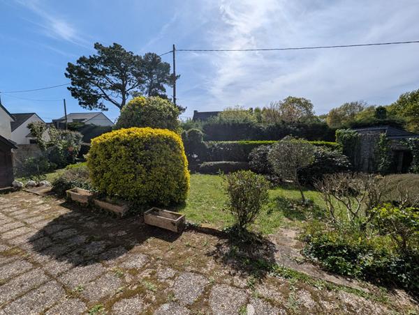 Maison à vendre, au calme, sur la route des plages.