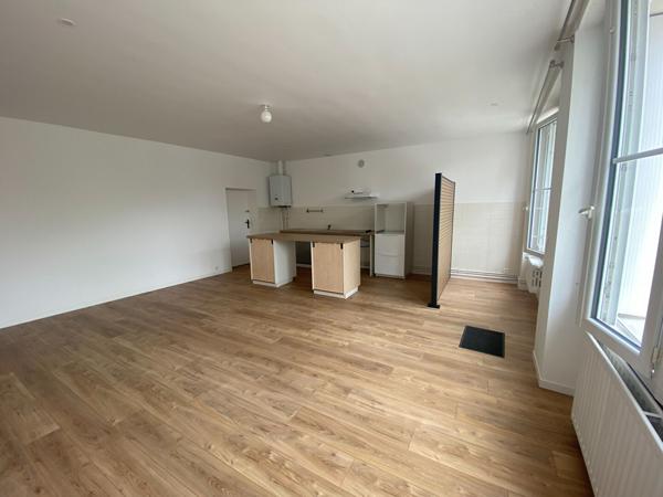 86200 LOUDUN Maison Loudun 5 pièce(s) 105 m2