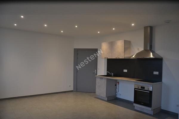 Bel appartement  de 3 pièces dans centre  de Saint Maurice de Lignon