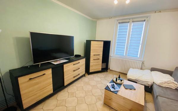 Maison à vendre    4 pièces • 95 m2 Saint-Quentin