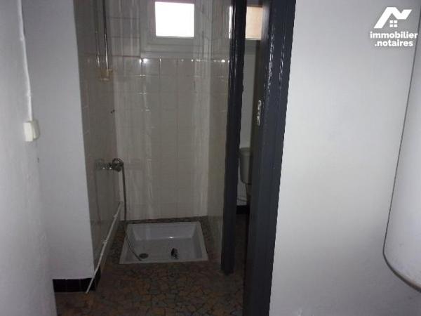 Maison en pierres d'environ 70 m² habitable sur 300 m² de terrain