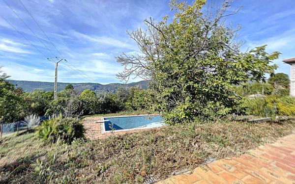 Maison à vendre    4 pièces • 93,49 m2 Berre-les-Alpes