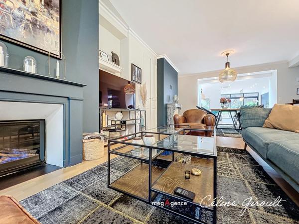 Maison à AVRANCHES, 50300 - 10 pièces 250m²