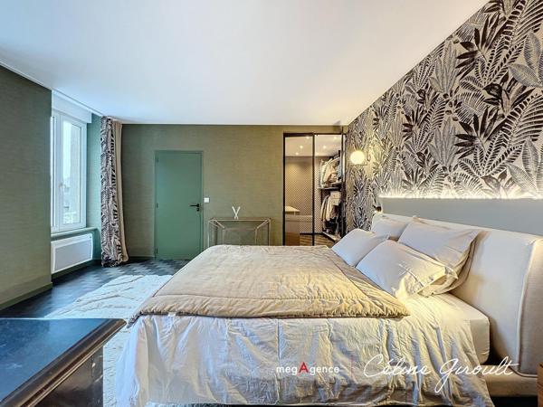 Maison à AVRANCHES, 50300 - 10 pièces 250m²