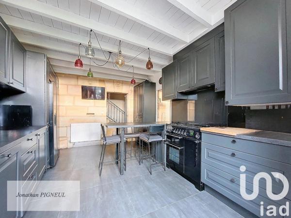 Maison à vendre 6 pièces 240 m² Langoiran