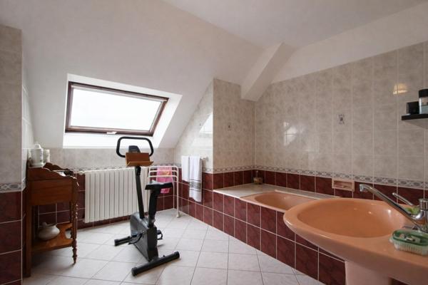 Maison d’artisan, 182 m2 habitables – Hyper centre