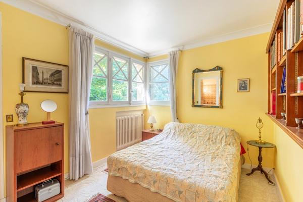 SAINT-BREVIN L'OCEAN PLAGE A 5 MINUTES - VILLA PROPRIETE PLAIN-PIED 160M2 3 CHAMBRES GRAND PARC CLOS ARBORE