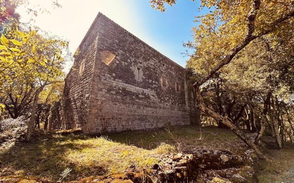 Maison à vendre    5 pièces •  Laurac-en-Vivarais