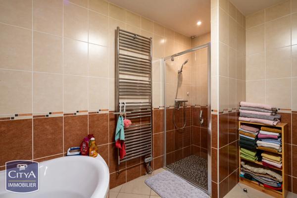 Appartement à vendre 3 pièces 128m²