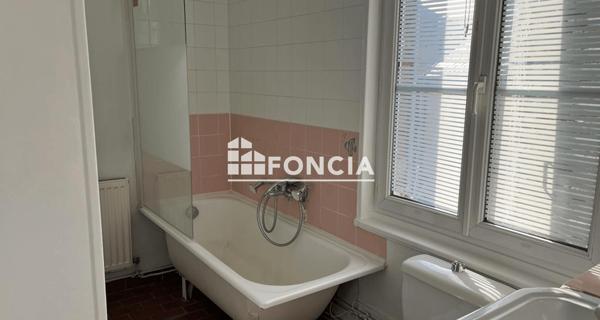 Location Maison 3 pièces 149.82 m² - Anet 28260