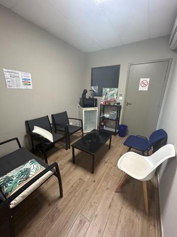 A LOUER - Bureaux 37 m2 - REMIRE MONTJOLY