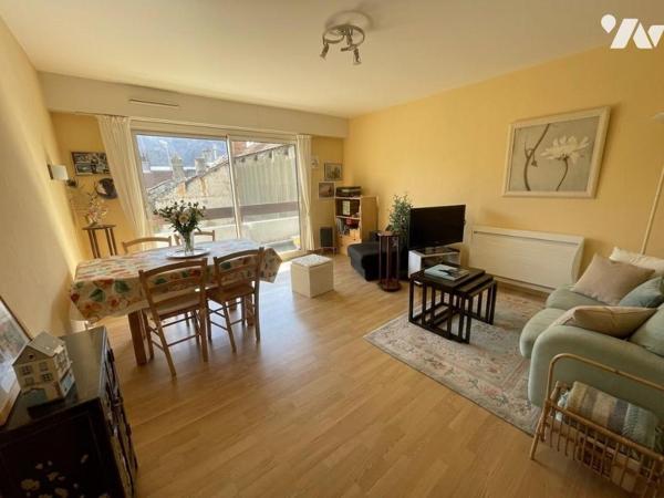 appartement T4, centre de Tarbes, résidence calme