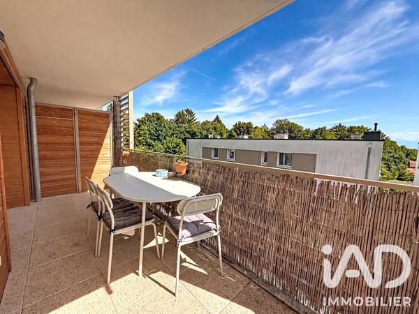 Appartement à vendre 3 pièces 65,98 m² Gex