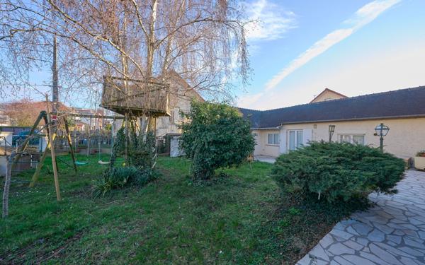 Maison à vendre    5 pièces • 171,90 m2 Vigneux-sur-Seine