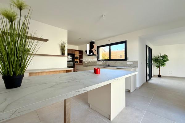 La Rochelle (17000) La Pallice - Maiosn avec chambre parentale et rdc et garage