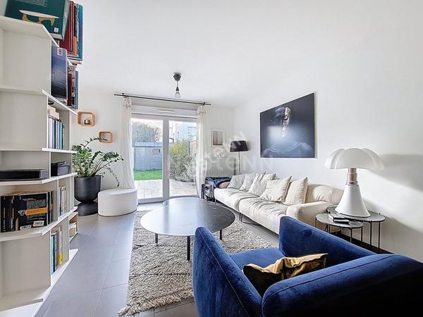 Nantes Nord - Cimetière Parc : En vente ! Maison lumineuse, 3 chambres, jardin. Etat impeccable ! Proche toutes commodités.