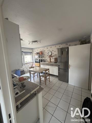 Immeuble à vendre 386,26 m² Verny