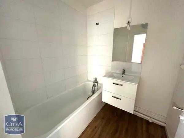 Appartement à louer 3 pièces 68.06m² Marcq-en-Barœul (59700)