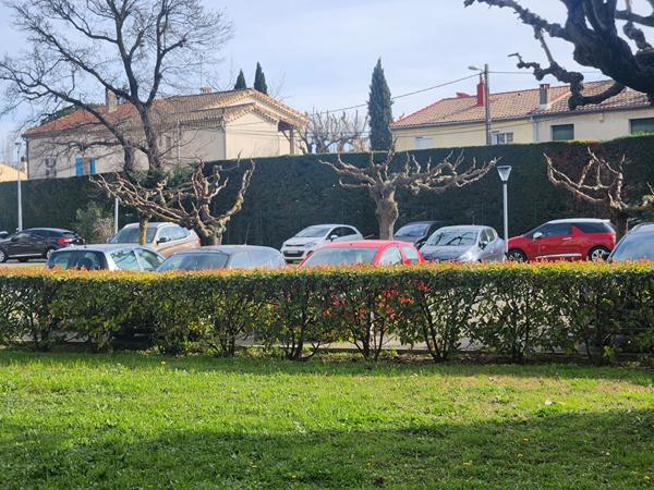 AVIGNON - APPARTEMENT A VENDRE DE TYPE 3 de 71 m² AVEC BALCON - CAVE - GARDIN - PAYSAGISTE - PORTAIL ELECTRIQUE