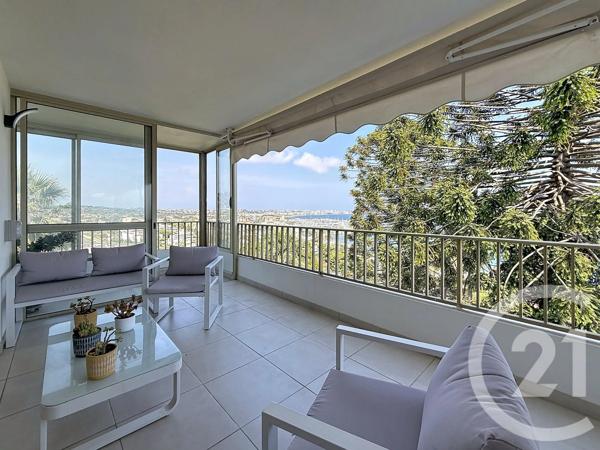 Appartement F3 à vendre  3 pièces - 75,76 m 2   VALLAURIS  - 06