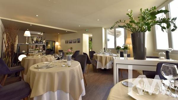 Fonds de commerce restaurant sud Clermont 192 m2