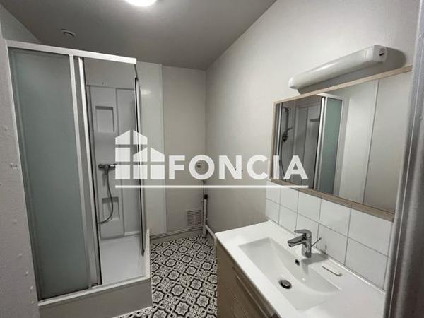 Location Maison 2 pièces 30.3 m² - 5 RUE PASTEUR Saumur 49400