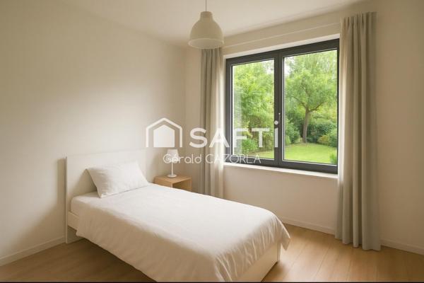 Belle maison contemporaine à l'entrée du village.