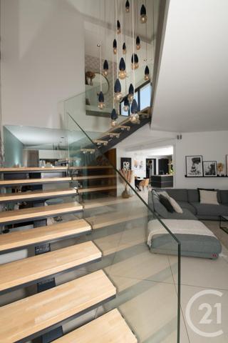 Maison à vendre  6 pièces - 190,03 m2 LA FARLEDE - 83