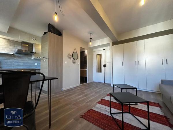 Appartement à louer 1 pièce 25.1m²