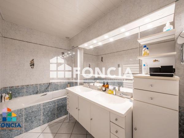 À vendre Maison 4 pièces 146 m² - Le Haillan 33185