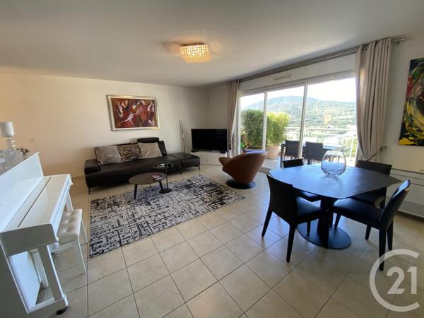 Maison à vendre  4 pièces - 101 m2 STE MAXIME - 83