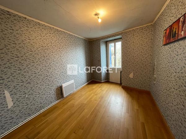 Achat maison Saint-Vincent-sur-Oust - 15 pièce(s) - 400 m² - 177 670 €