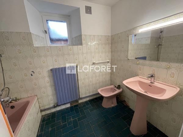Achat maison Saint-Vincent-sur-Oust - 15 pièce(s) - 400 m² - 177 670 €