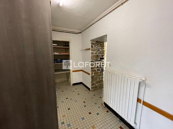 Achat maison Saint-Vincent-sur-Oust - 15 pièce(s) - 400 m² - 177 670 €