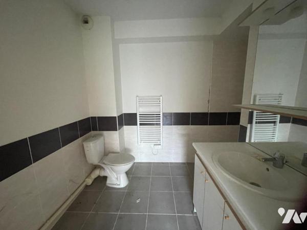 APPATEMENT T1 avec terrasse VALREAS