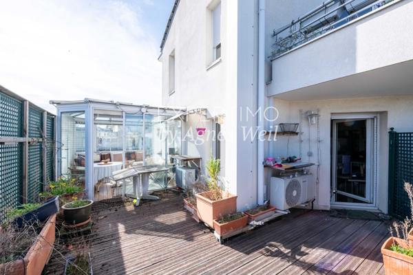 Issy-les-Moulineaux (92130) EXCLUSIVITÉ - ILE SAINT-GERMAIN - ISSY-LES-MOULINEAUX - LIMITE BOULOGNE - MAGNIFIQUE APPARTEMENT 3/4 PIECES AV