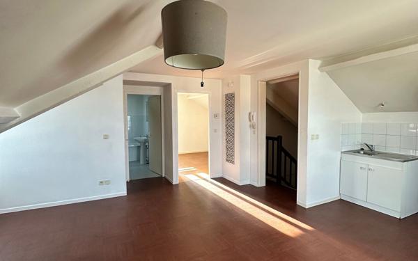 Appartement à louer    2 pièces •  Chatuzange-le-Goubet