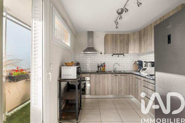 Appartement à vendre 4 pièces 81 m² Sainte-Foy-lès-Lyon