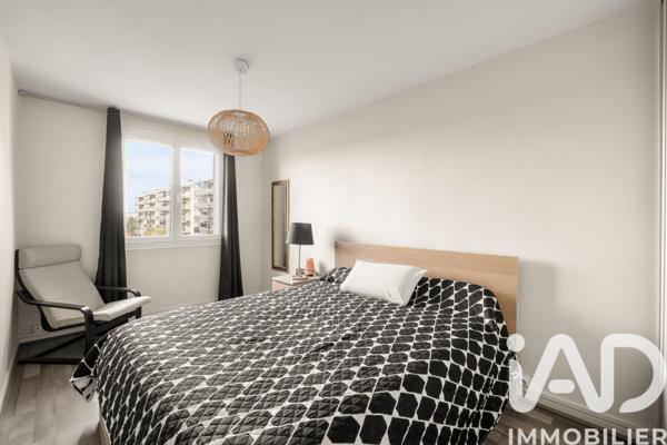 Appartement à vendre 4 pièces 81 m² Sainte-Foy-lès-Lyon