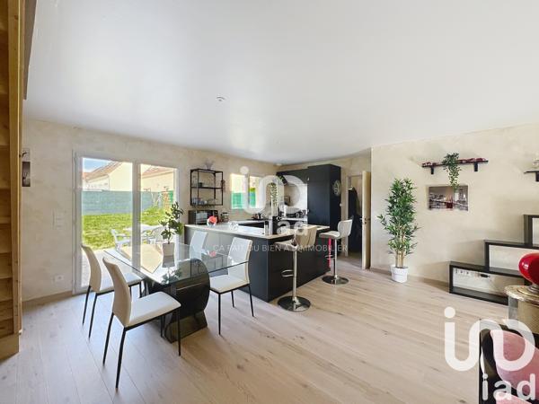 Maison à vendre 5 pièces 120 m² Boussy-Saint-Antoine