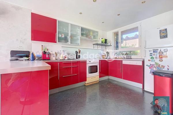 Maison à vendre 5 pièces de 82,37 m² à Jouy-le-Moutier