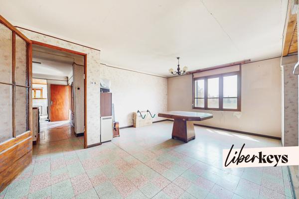 Manosque centre – Propriété de 220 m² à revaloriser sur grand terrain clos