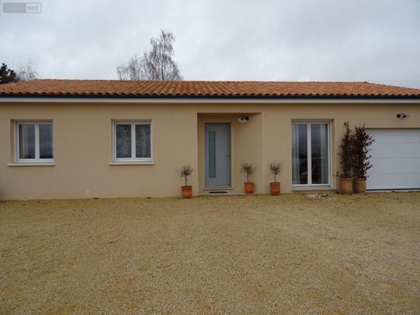 Maison individuelle à vendre à Chauvigny dans la Vienne (86300), ref : 2532 Maison individuelle à vendre à Chauvigny dans la Vienne (86300), ref : 2532