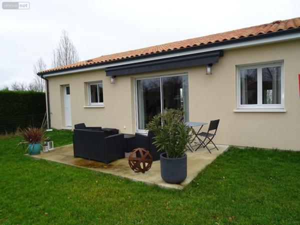 Maison individuelle à vendre à Chauvigny dans la Vienne (86300), ref : 2532 Maison individuelle à vendre à Chauvigny dans la Vienne (86300), ref : 2532