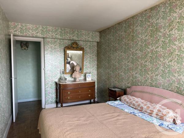 Appartement F4 à vendre  4 pièces - 74,74 m 2   PARIS  - 75012