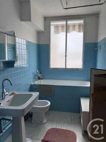 Appartement F4 à vendre  4 pièces - 74,74 m 2   PARIS  - 75012