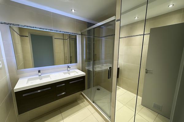 EXCLUSIVITE A vendre Appartement T3 -Rénové-Terrasse-Ascenseur