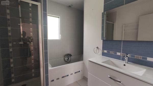 Maison individuelle à vendre à Baud dans le Morbihan (56150), ref : 065/1840   
Centre-ville